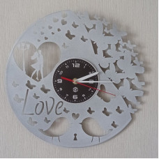 Часы Любовь и бабочки